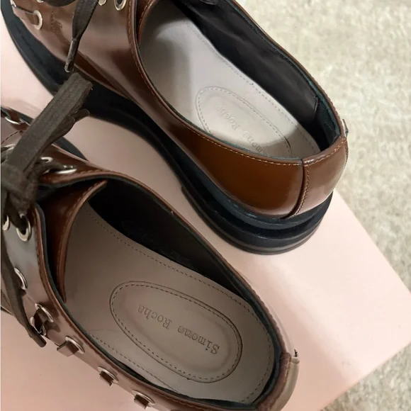 Brown Patent Leather Lace-Up Platforms with Silver Eyelet Detail - Picture 3 of 5